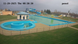 Hlavní bazén, divoká řeka