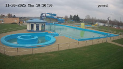 Hlavní bazén, divoká řeka