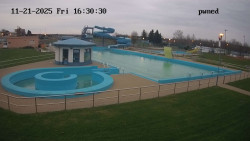 Hlavní bazén, divoká řeka