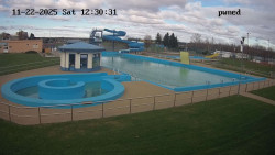 Hlavní bazén, divoká řeka