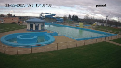 Hlavní bazén, divoká řeka