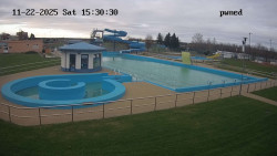 Hlavní bazén, divoká řeka