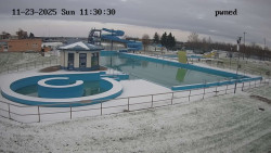 Hlavní bazén, divoká řeka