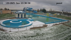 Hlavní bazén, divoká řeka