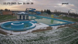 Hlavní bazén, divoká řeka