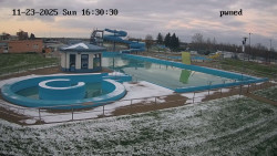 Hlavní bazén, divoká řeka