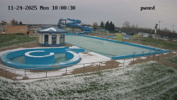 Hlavní bazén, divoká řeka