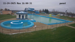 Hlavní bazén, divoká řeka