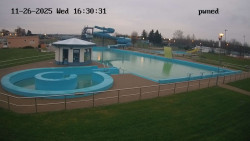 Hlavní bazén, divoká řeka