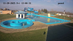 Hlavní bazén, divoká řeka