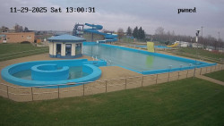 Hlavní bazén, divoká řeka