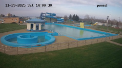 Hlavní bazén, divoká řeka