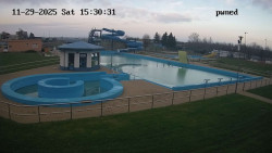 Hlavní bazén, divoká řeka