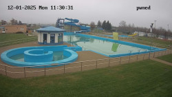 Hlavní bazén, divoká řeka