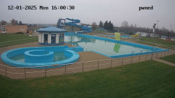 Hlavní bazén, divoká řeka