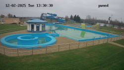 Hlavní bazén, divoká řeka