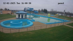 Hlavní bazén, divoká řeka