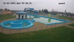 Hlavní bazén, divoká řeka