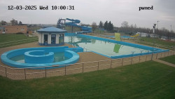 Hlavní bazén, divoká řeka