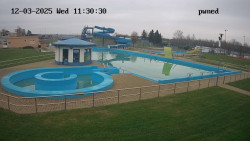 Hlavní bazén, divoká řeka