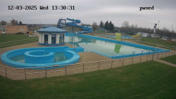 Hlavní bazén, divoká řeka