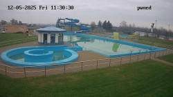 Hlavní bazén, divoká řeka