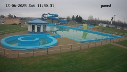 Hlavní bazén, divoká řeka