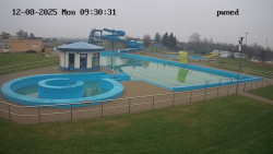 Hlavní bazén, divoká řeka