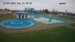 Hlavní bazén, divoká řeka