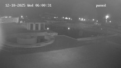 Hlavní bazén, divoká řeka