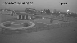 Hlavní bazén, divoká řeka