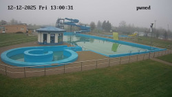 Hlavní bazén, divoká řeka