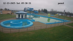 Hlavní bazén, divoká řeka