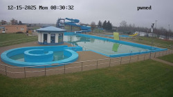 Hlavní bazén, divoká řeka