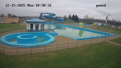 Hlavní bazén, divoká řeka