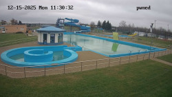 Hlavní bazén, divoká řeka