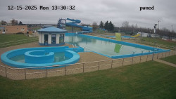 Hlavní bazén, divoká řeka