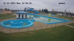 Hlavní bazén, divoká řeka