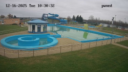 Hlavní bazén, divoká řeka