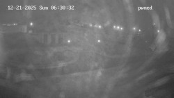 Hlavní bazén, divoká řeka