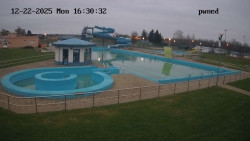 Hlavní bazén, divoká řeka