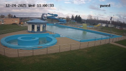 Hlavní bazén, divoká řeka