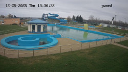 Hlavní bazén, divoká řeka