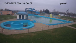 Hlavní bazén, divoká řeka