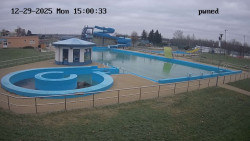 Hlavní bazén, divoká řeka