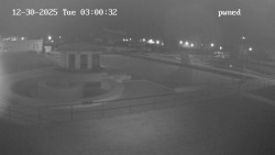 Hlavní bazén, divoká řeka