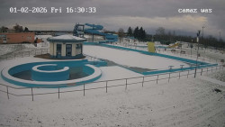 Hlavní bazén, divoká řeka