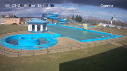 Hlavní bazén, divoká řeka