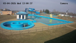 Hlavní bazén, divoká řeka