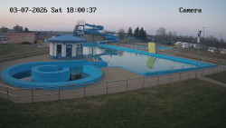 Hlavní bazén, divoká řeka